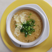 Caldo de Quirerinha com carne suína